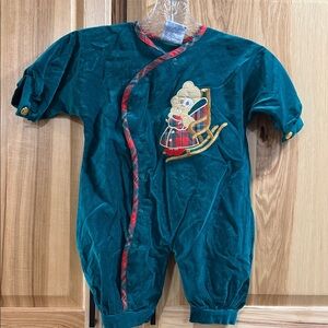 Friemanit Glynne-Percy Vintage Green Christmas Holiday 9 month Romper w/ Booties